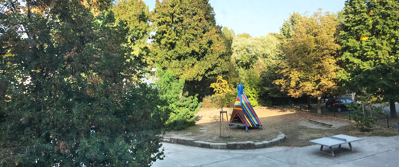 Schulbezogene Sozialarbeit an der City Grundschule, Berlin Mitte, Schulhof